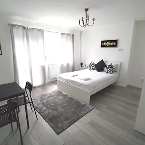 N1 6rj , London United Kingdom