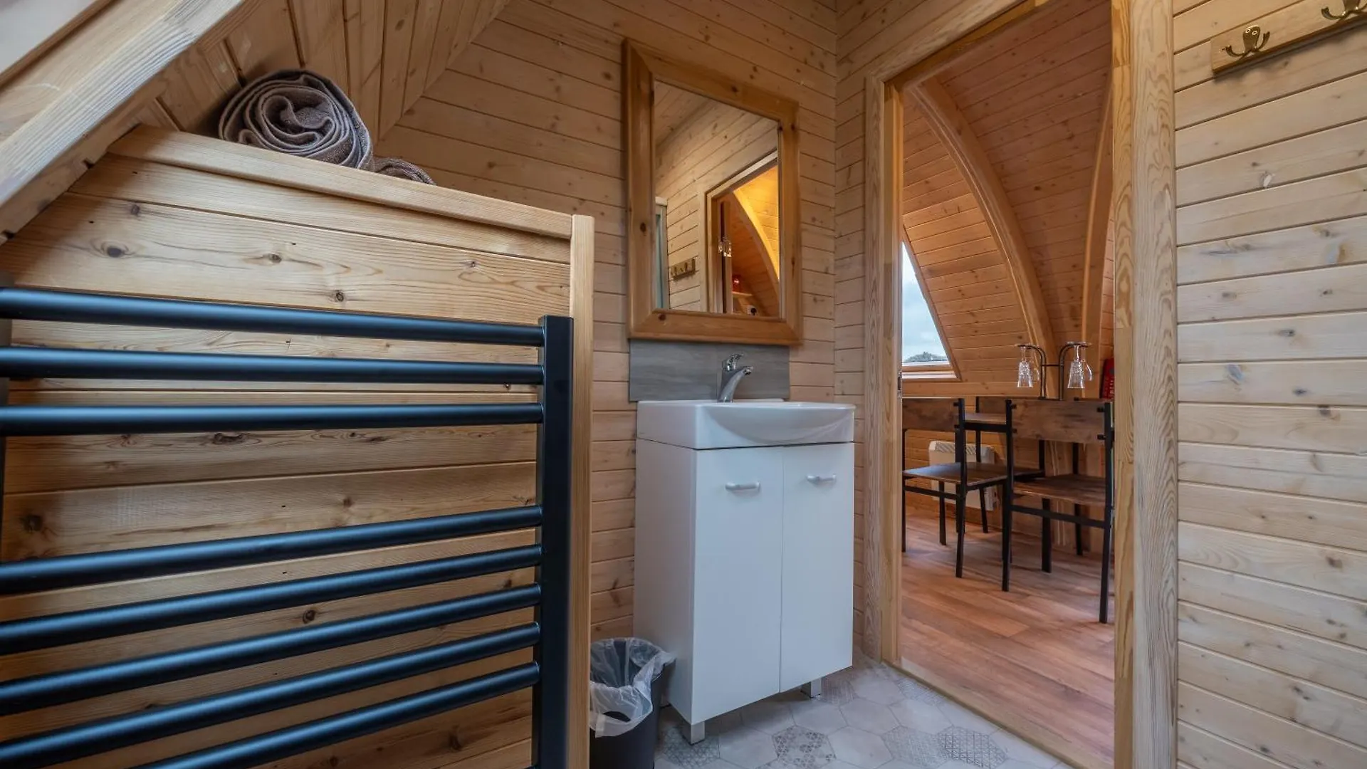 Borrett Escapes - Luxury Pods Villa Sedbergh Lodge
