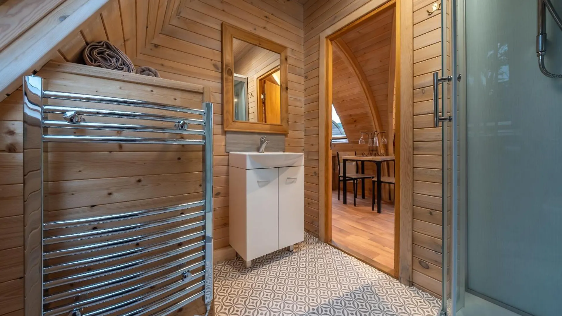 Borrett Escapes - Luxury Pods Villa Sedbergh